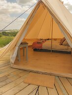 Immaculate Lotus Belle Tent Retreat, North Devon