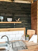 Immaculate Lotus Belle Tent Retreat, North Devon