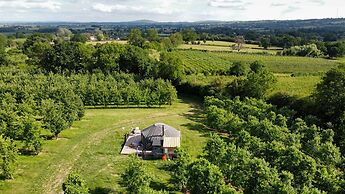 Dragon Orchard Retreat