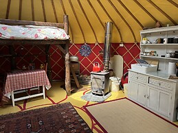 Dragon Orchard Retreat