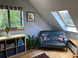 Dragon Orchard Retreat