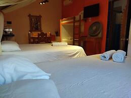 Íkaro Suites Colonial