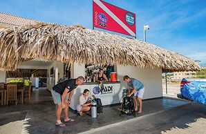 Bloozz resort Bonaire