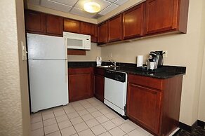 Quality Inn & Suites Downtown Mansfield