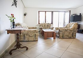 Cademia Two-bedroom Apartment 2