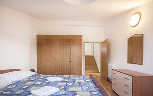 Cademia Two-bedroom Apartment 2