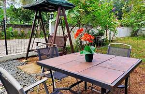 Beautiful Deluxe Room With Ac and Wifi Well Located in Bogor