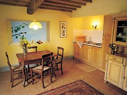 Fattoria Santa Vittoria Apartment Gazza