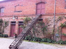 Fattoria Santa Vittoria Apartment Gazza