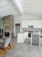 Villa in a Pomagranate Orchard