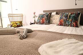 Comfortable Studio Apartment Garden View By City Living - Umami