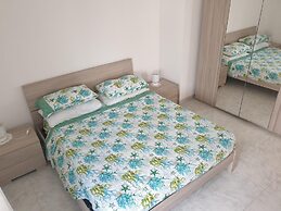 Detached House on the Ground Floor in San Foca Ll77