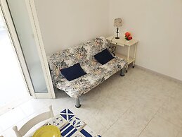 Detached House on the Ground Floor in San Foca Ll77