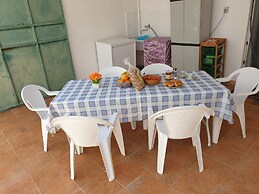 Detached House on the Ground Floor in San Foca Ll77