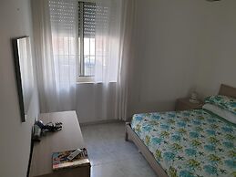 Detached House on the Ground Floor in San Foca Ll77