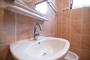 Seafront Spacious Apartment Spazzio