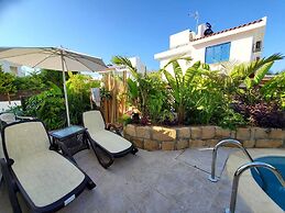 Charming 3-bed Villa in Protaras With Heated Pool