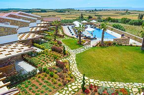 Akrolithos luxury suites