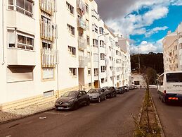 Mouro Rivers House - Remarkable 3-bed Apartment