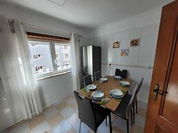 Mouro Rivers House - Remarkable 3-bed Apartment