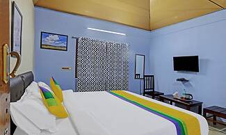 Hotel Allaranda Homestay