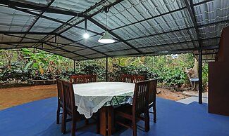 Hotel Allaranda Homestay