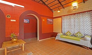 Hotel Allaranda Homestay