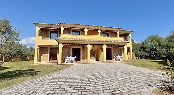 Domus Pedra trilocali  con A.C