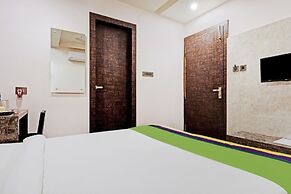 Itsy Hotels Ransu Residency