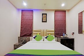 Itsy Hotels Ransu Residency