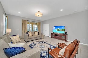 Beautiful Contemporary Decor With Themed Rooms, Game Room and Theater