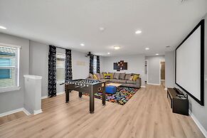 Beautiful Contemporary Decor With Themed Rooms, Game Room and Theater