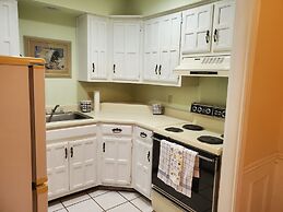 Butterfield Inn Main Street Cottages