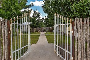 Butterfield Inn Main Street Cottages