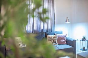 Erythros Boutique Suite By Cloudkeys