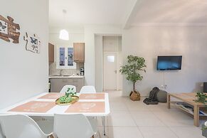 Erythros Boutique Suite By Cloudkeys