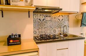 Comfort and Simply Studio at West Vista Apartment