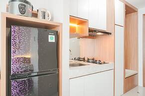 Comfortable and Minimalist Studio Apartment at Woodland Park Residence