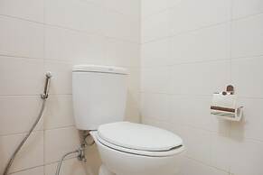 Comfortable and Minimalist Studio Apartment at Woodland Park Residence