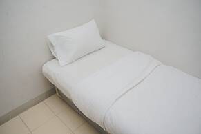 Comfort and Nice 2BR at Serpong Greenview Apartment