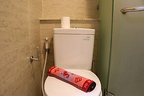 Minimalist and Comfort 1BR at Gold Coast Apartment