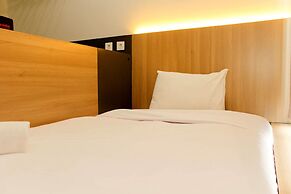 Nice and Cozy Studio at Monroe Tower Apartment