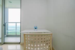 Elegant Studio with Pool and Sea View at Gold Coast Apartment