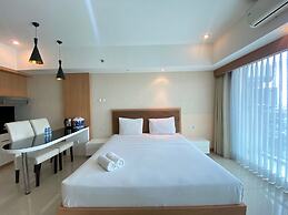 Deluxe Studio Room at Tamansari La Grande Apartment