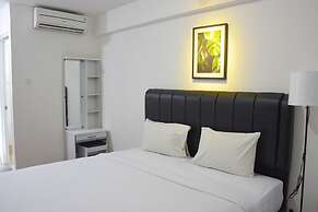 Elegant and Comfy Studio at Bassura City Apartment