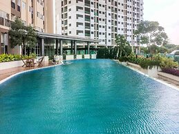 Homey and Tidy Studio at The Oasis Apartment