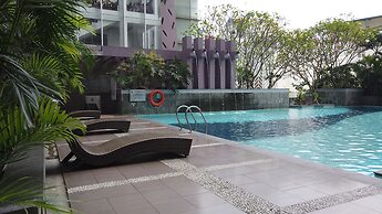 Elegant 3BR + 1 Apartment with Private Lift & 80 mbps internet at The 