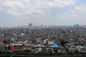 Comfort Living 3BR at Grand Palace Kemayoran Apartment