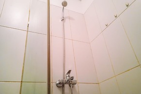 Comfortable Studio Room near Airport at Skylounge Tamansari Apartment