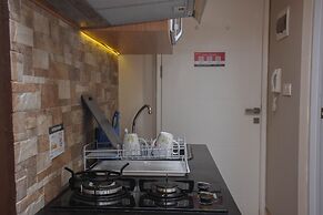 Cozy Living Studio at Springlake Summarecon Bekasi Apartment